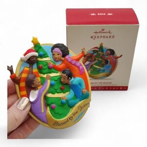 Hallmark Keepsake Ornament 2016 Blessed By The Season Family Scene with Box